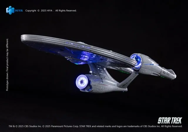 (Figure) Star Trek (2009) Non Scale 15 Inch USS Enterprise NCC-1701 Light Up Star Ship
