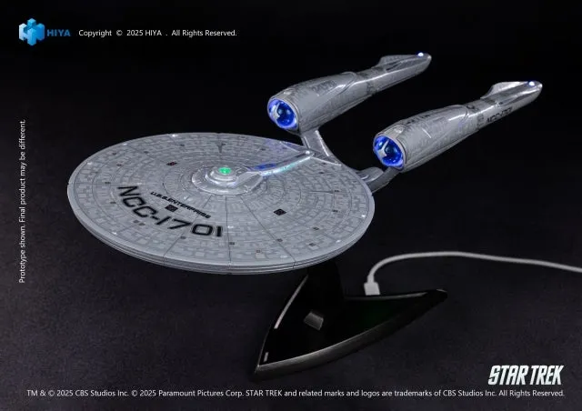 (Figure) Star Trek (2009) Non Scale 15 Inch USS Enterprise NCC-1701 Light Up Star Ship