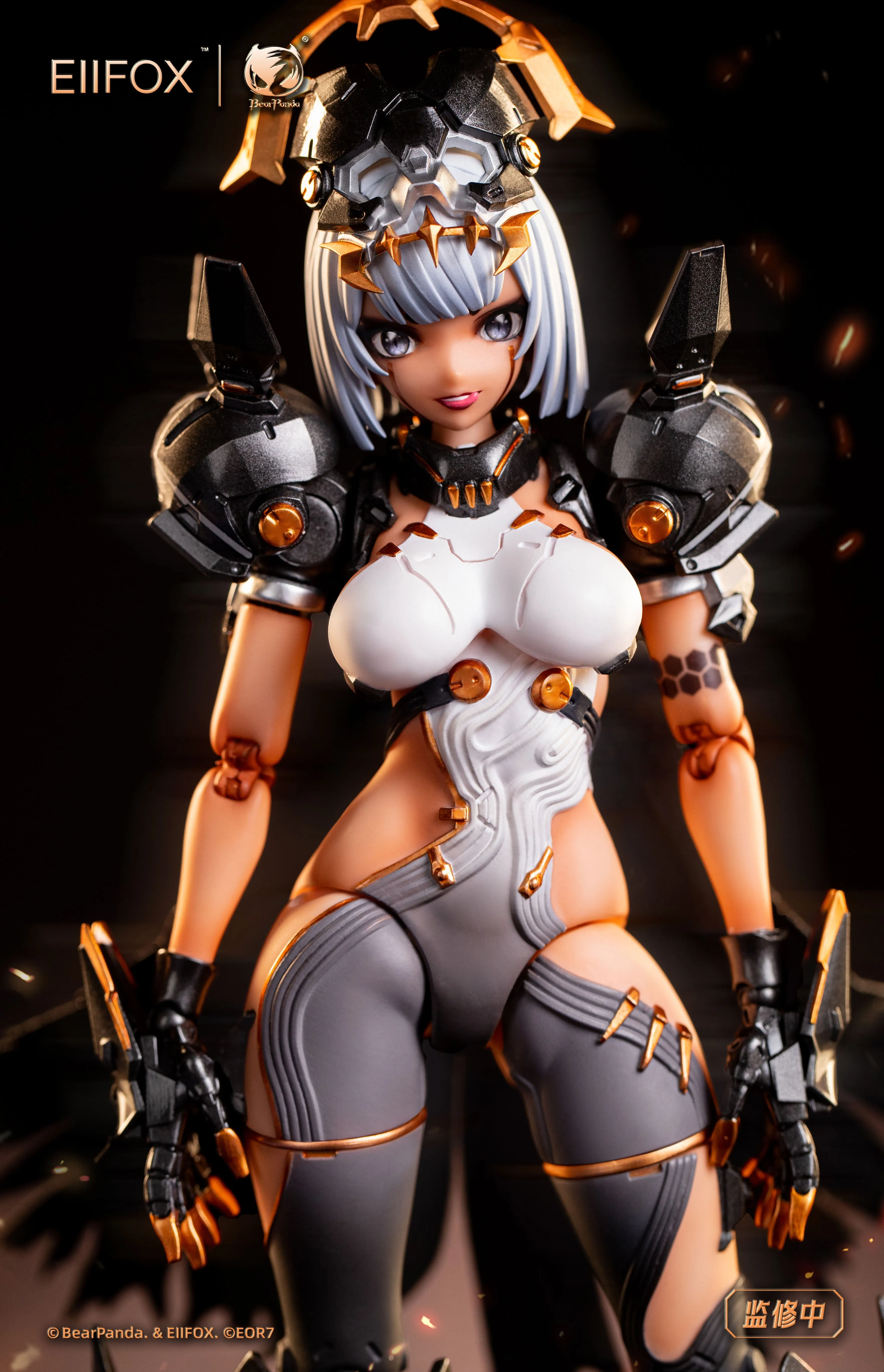 [Pre-order] Crown of Vengeance - EOR7 1/12 Scale Action Figure BearPanda