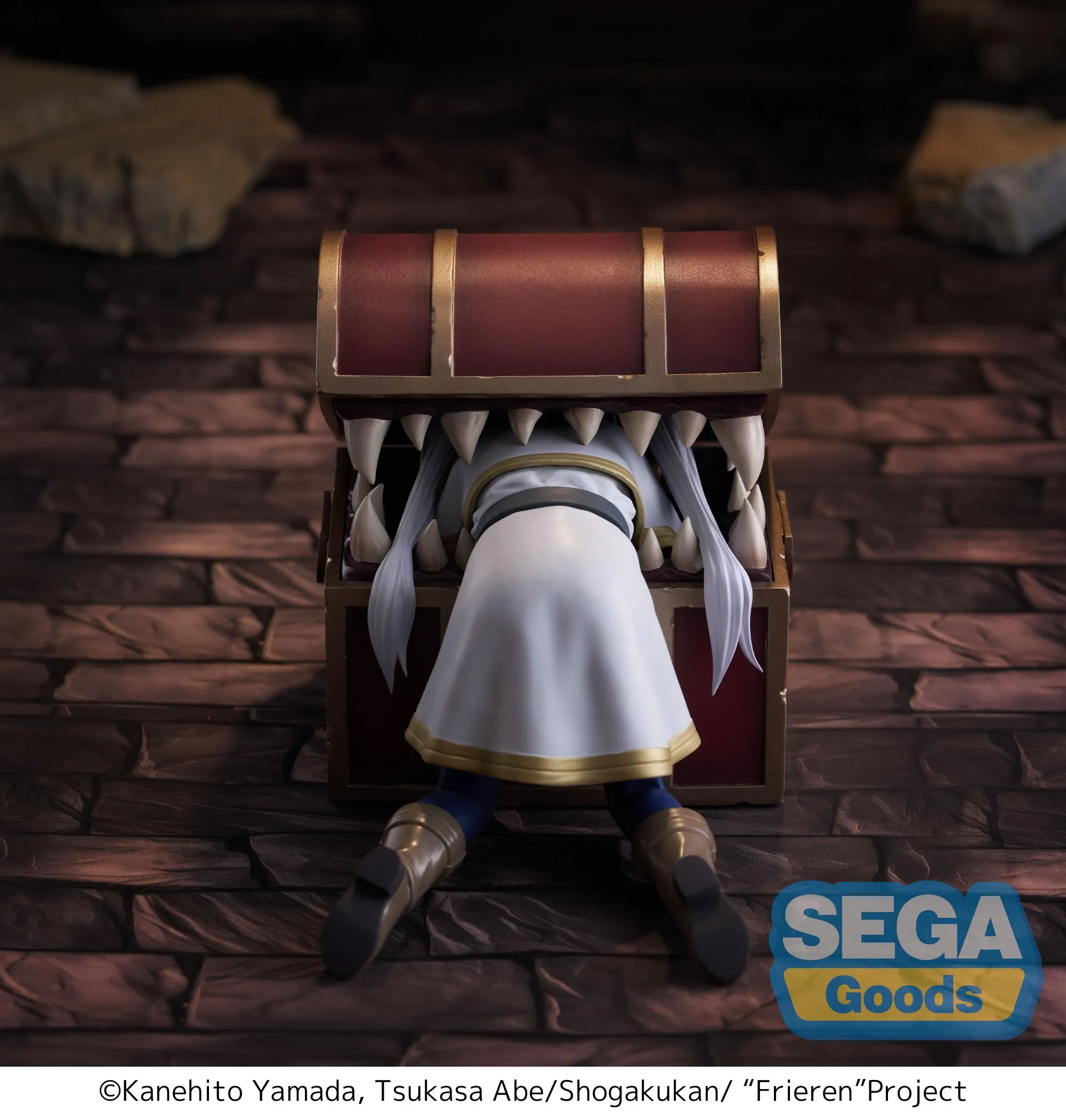 [Pre-order] Frieren: Beyond Journey's End - Frieren (In Mimic) Prize Figure SEGA